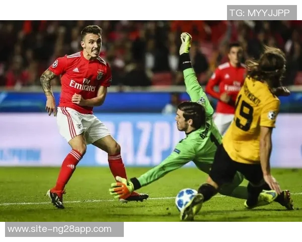 拜仁慕尼黑创德甲历史新纪录连续18场比赛进球2次以上仅次于13-14赛季 拜仁慕尼黑创德甲历史新纪录连续18场比赛进球2次以上仅次于13-14赛季